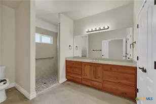 1382 Hanz Dr, New Braunfels, TX 78130 - Photo 16