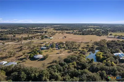 1092 Fm 3000, Elgin, TX 78621 - Photo 36