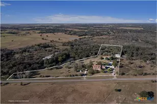 1092 FM3000, Elgin, TX 78621 - Photo 2