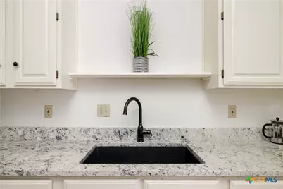 142 W San Antonio, New Braunfels, TX 78130 - Photo 8