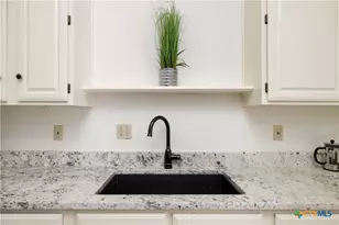 142 W San Antonio, New Braunfels, TX 78130 - Photo 8