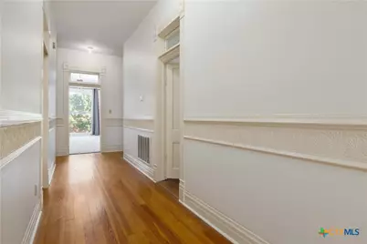 142 W San Antonio, New Braunfels, TX 78130 - Photo 18