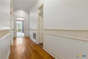 142 W San Antonio, New Braunfels, TX 78130 - Photo 18