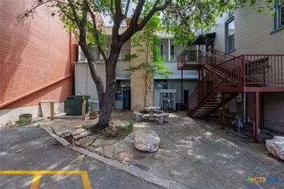 142 W San Antonio, New Braunfels, TX 78130 - Photo 34