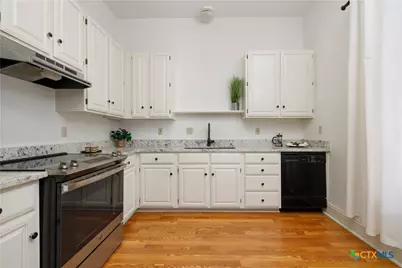 142 W San Antonio, New Braunfels, TX 78130 - Photo 6