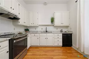 142 W San Antonio, New Braunfels, TX 78130 - Photo 6