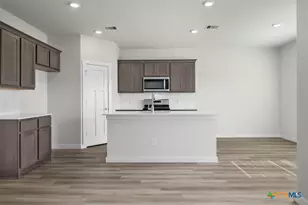 1350 Athan Dr, Belton, TX 76513 - Photo 6