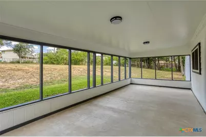 323 Cherrywood Lane, San Antonio, TX 78233 - Photo 22