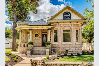 351 N Guenther Avenue, New Braunfels, TX 78130 - Photo 2