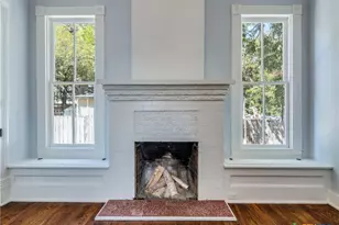 351 N Guenther Ave, New Braunfels, TX 78130 - Photo 6