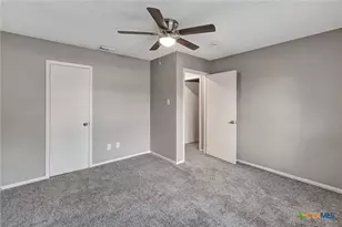 911 Westwood St, Victoria, TX 77901 - Photo 36