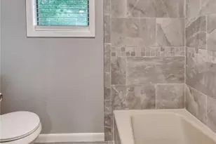 911 Westwood St, Victoria, TX 77901 - Photo 30