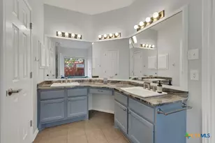 1739 Oak Glen, New Braunfels, TX 78132 - Photo 20