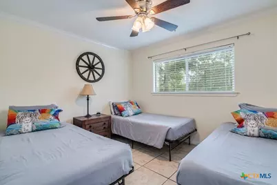 730 E Mather Street #303, New Braunfels, TX 78130 - Photo 12