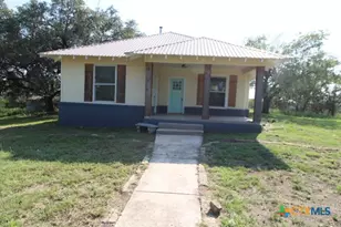 340 Pecan St, Kempner, TX 76539 - Photo 1