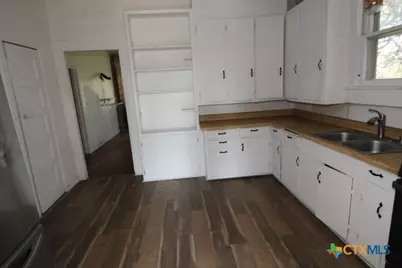 340 Pecan Street, Kempner, TX 76539 - Photo 8