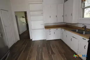 340 Pecan St, Kempner, TX 76539 - Photo 8