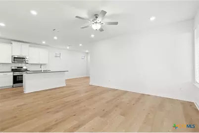 645 Salamander Street, San Marcos, TX 78666 - Photo 6