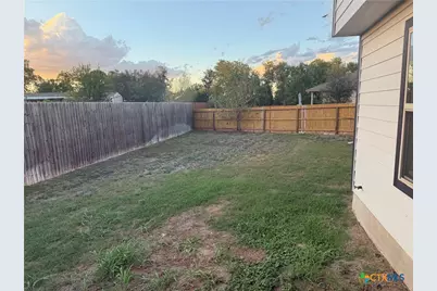 2572 Smokey Cove, Seguin, TX 78155 - Photo 10