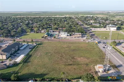 4406 Houston Highway, Victoria, TX 77901 - Photo 10