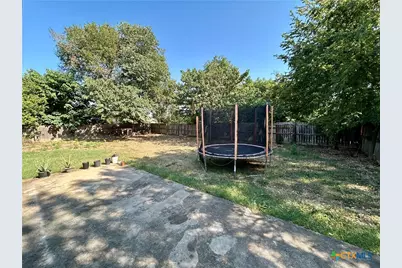 198 West Street #A & B, New Braunfels, TX 78130 - Photo 8