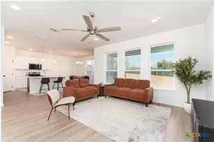 569 Bella Rose Dr, Belton, TX 76513 - Photo 4