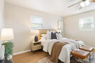 1001 Pamela Ave, Troy, TX 76579 - Photo 16