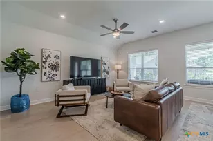 1435 Dancing Oak Ln, San Marcos, TX 78666 - Photo 8