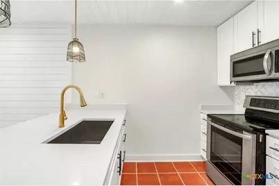 551 Terminal Loop Road #B3, Mcqueeney, TX 78123 - Photo 18