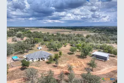2354 Fm 2438, Seguin, TX 78155 - Photo 42
