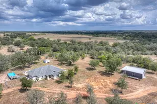 2354 Fm 2438, Seguin, TX 78155 - Photo 42