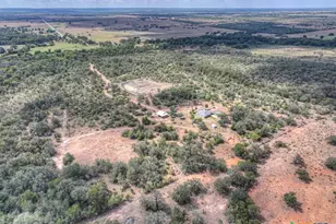 2354 Fm 2438, Seguin, TX 78155 - Photo 44