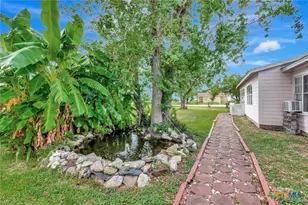 10610 State Hwy 185, Victoria, TX 77905 - Photo 28