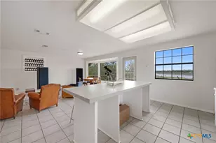 25304 Pedernales Point Dr, Spicewood, TX 78669 - Photo 14