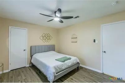 400 Bridge Street, Gatesville, TX 76528 - Photo 14