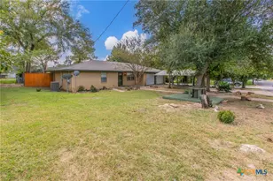 400 Bridge St, Gatesville, TX 76528 - Photo 20