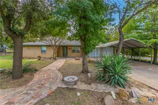 400 Bridge St, Gatesville, TX 76528 - Photo 1