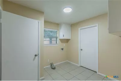 400 Bridge Street, Gatesville, TX 76528 - Photo 18