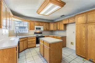1910 Granex Dr, Killeen, TX 76542 - Photo 4