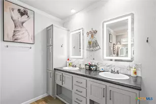 193 Shady Holw Rd, Victoria, TX 77904 - Photo 16