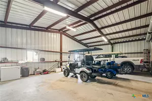 193 Shady Holw Rd, Victoria, TX 77904 - Photo 28