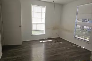 1001 S 29th St, Temple, TX 76504 - Photo 14