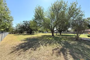 1813 Cedar Ln, Temple, TX 76502 - Photo 18