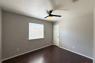 1813 Cedar Ln, Temple, TX 76502 - Photo 6