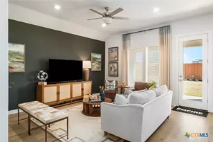 409 Salamander St, San Marcos, TX 78666 - Photo 10