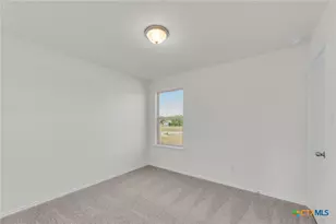 703 Ryan St, Belton, TX 76513 - Photo 34