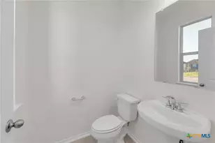 703 Ryan St, Belton, TX 76513 - Photo 38