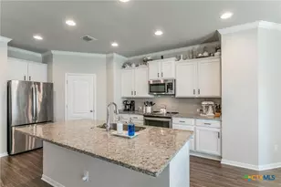 611 Hawks Shadow Dr, Temple, TX 76502 - Photo 4