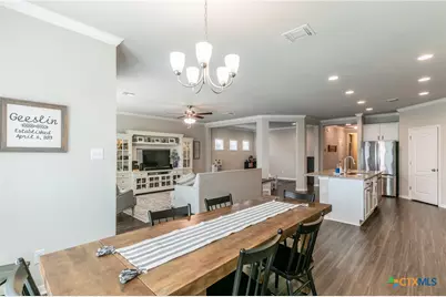 611 Hawks Shadow Drive, Temple, TX 76502 - Photo 6