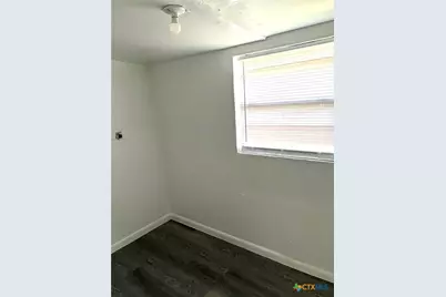 925 Holly Street, Copperas Cove, TX 76522 - Photo 22